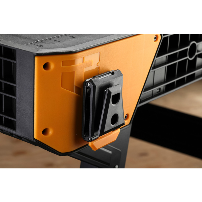 ToughBuilt Quickset Work Bench