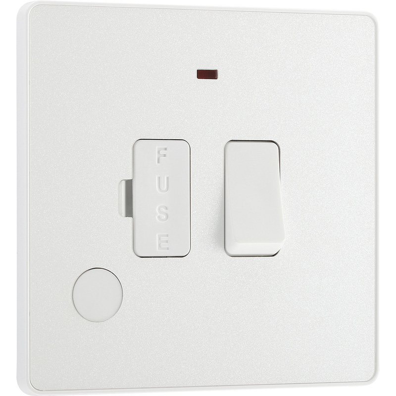BG Evolve Pearlescent White (White Ins) Switched 13A Fused Connection Unit With Power Led Indicator, And Flex Outlet