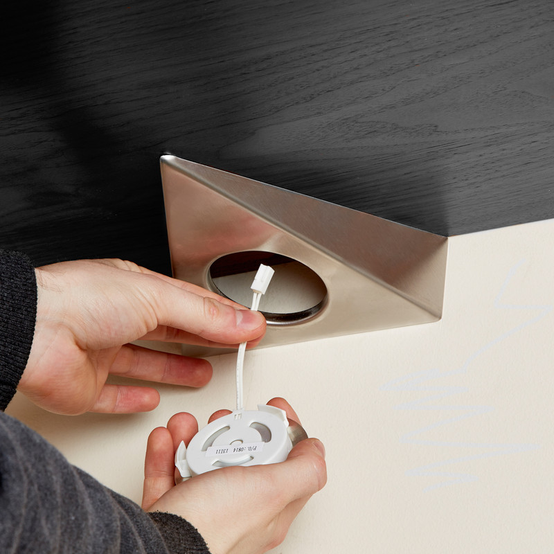 Sensio LED Low Voltage Triangle Under Cabinet Light 24V Warm White 80lm