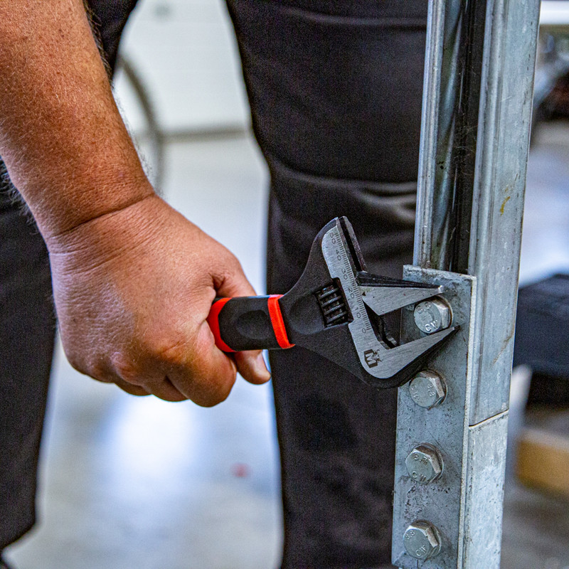 Minotaur Adjustable Wide Jaw Wrench 10" OJC 50mm