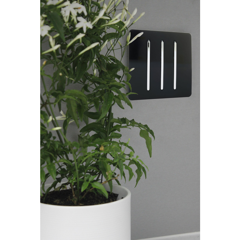 Trendiswitch Black 3 Gang 2 Way 10 Amp Switch 3 Gang 2 Way