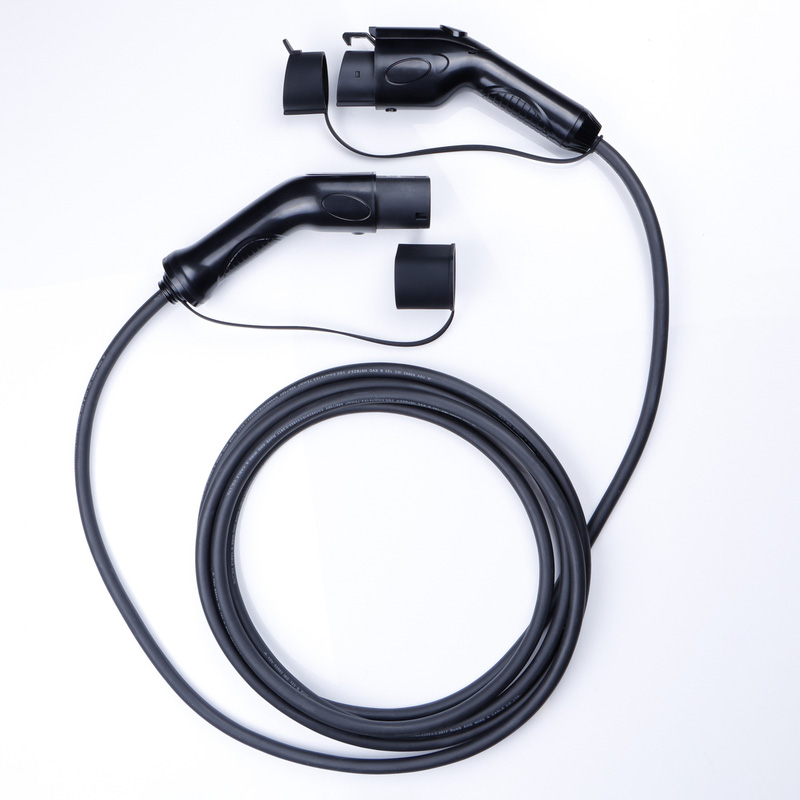 Streetwize Type 1 to Type 2 1 Phase EV Charging Cable 32A