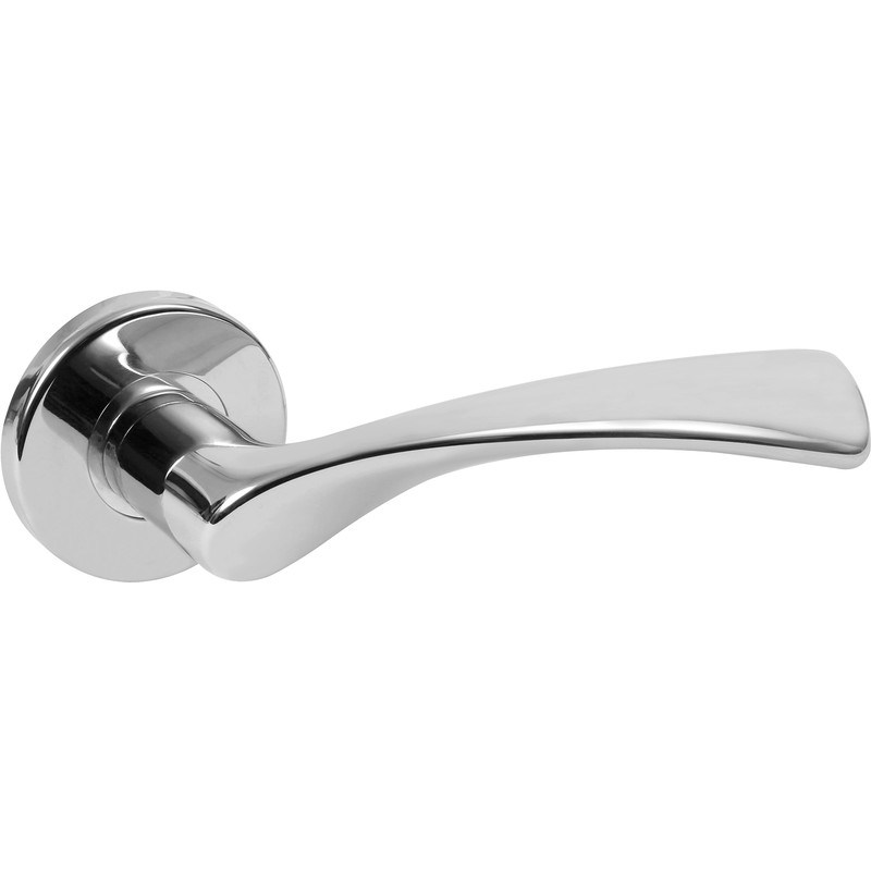 Lyon Lever On Rose Door Handles Polished