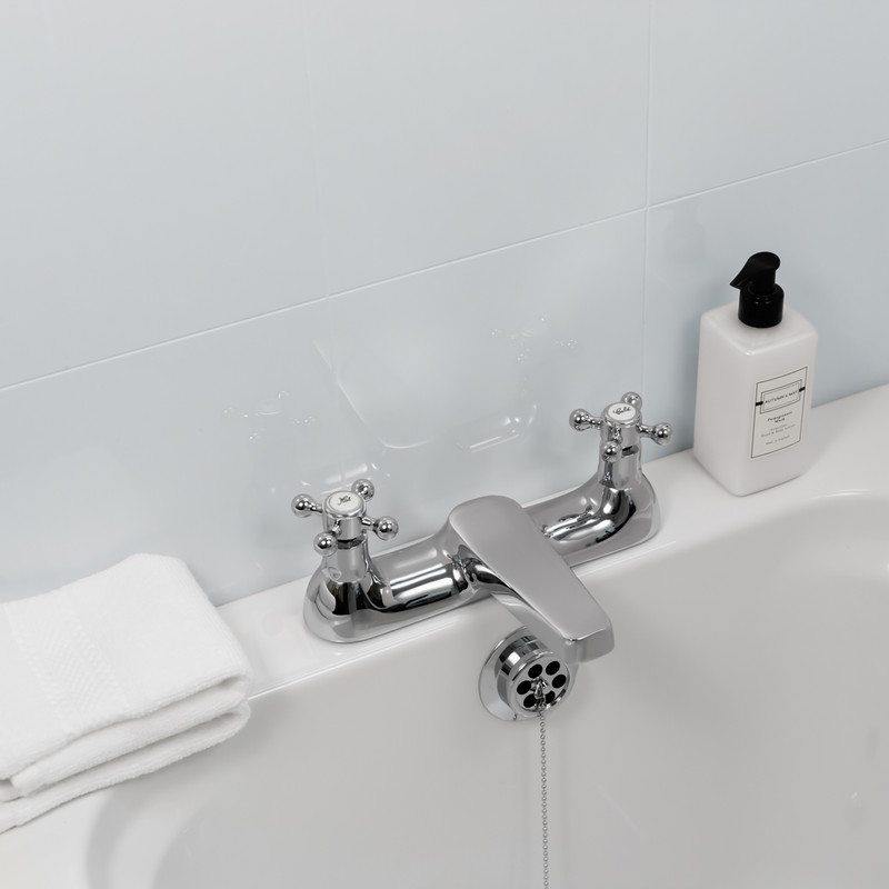 Ebb + Flo Traditional Taps Bath Filler