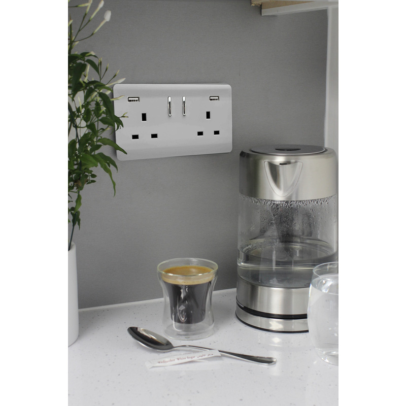 Trendiswitch Brushed Steel 2 Gang 13 Amp Socket. 2X2.1MaH USB 2 Gang