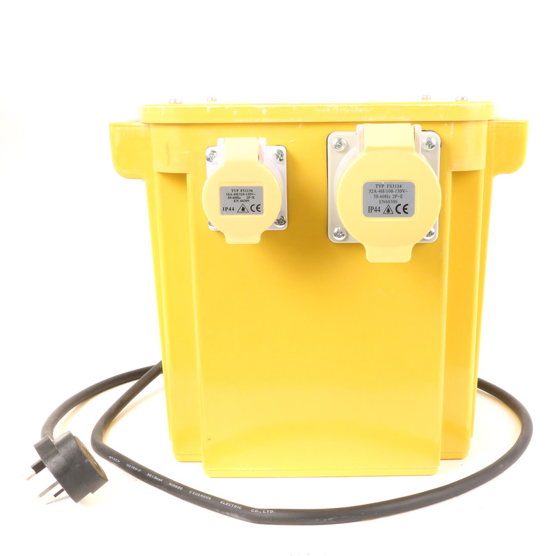 110V Tool Transformer 5kVA 1x32A 2x16A Outlets
