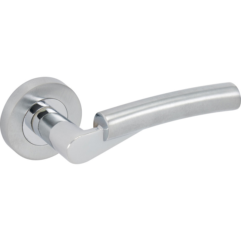 Verona Dual Finish Lever On Rose Door Handles 52 x 8mm