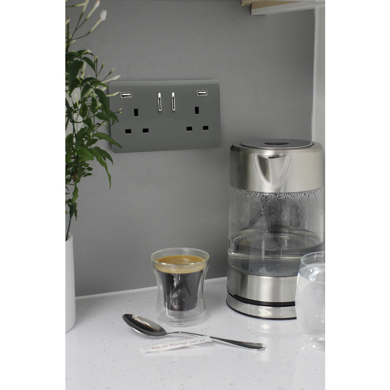 Trendiswitch Charcoal 2 Gang 13 Amp Socket. 2X2.1MaH USB 2 Gang