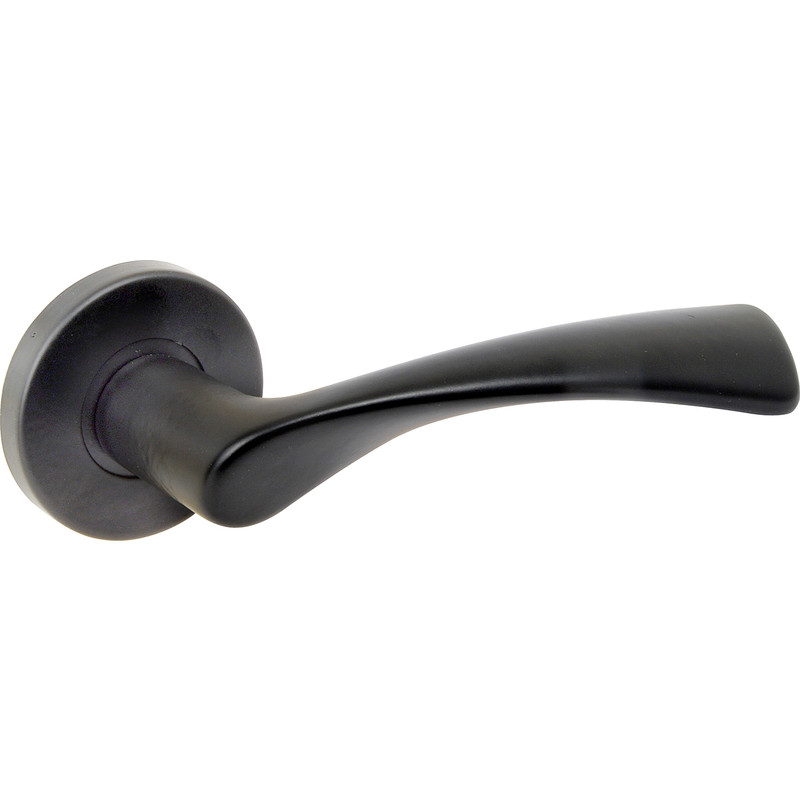Belgravia Lever On Rose Door Handles Black