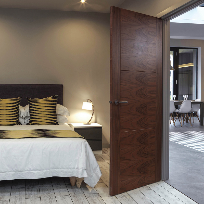 Mistral Walnut Internal Door 35 x 1981 x 610mm