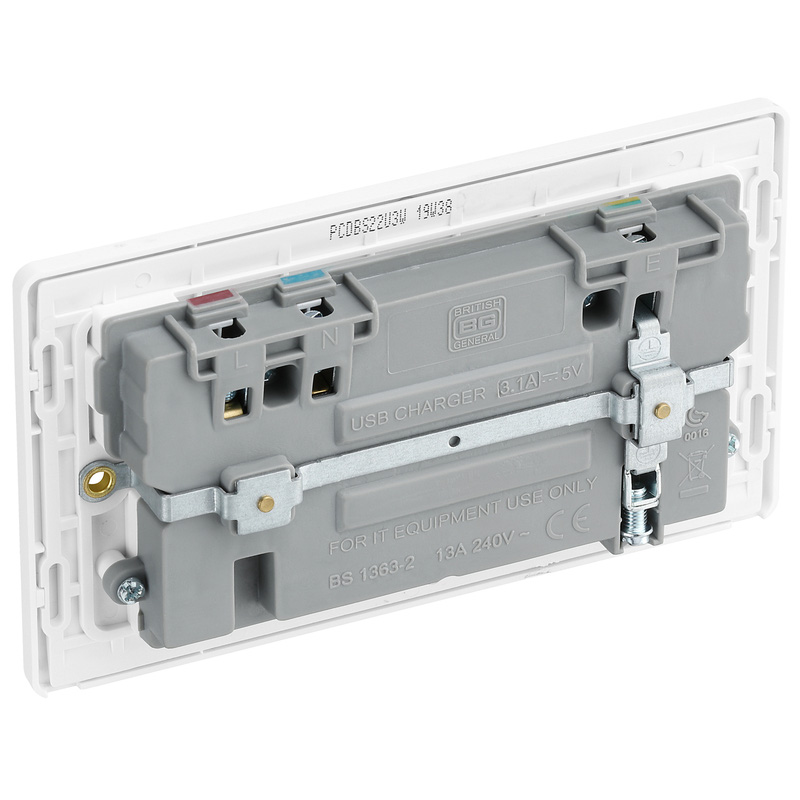 BG Evolve Brushed Steel (White Ins) Double Switched 13A Power Socket + 2 X Usb (3.1A)