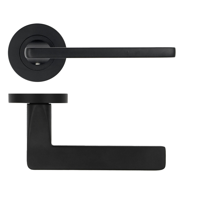 Stanza Leon on Rose Door Handles Matt Black