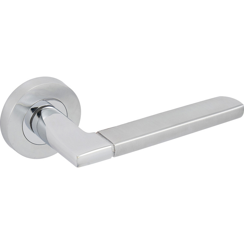 Fiorenza Dual Finish Lever On Rose Door Handles 52 x 8mm