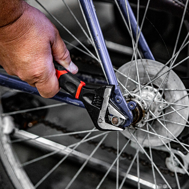 Minotaur Adjustable Wide Jaw Wrench 8" OJC 39mm