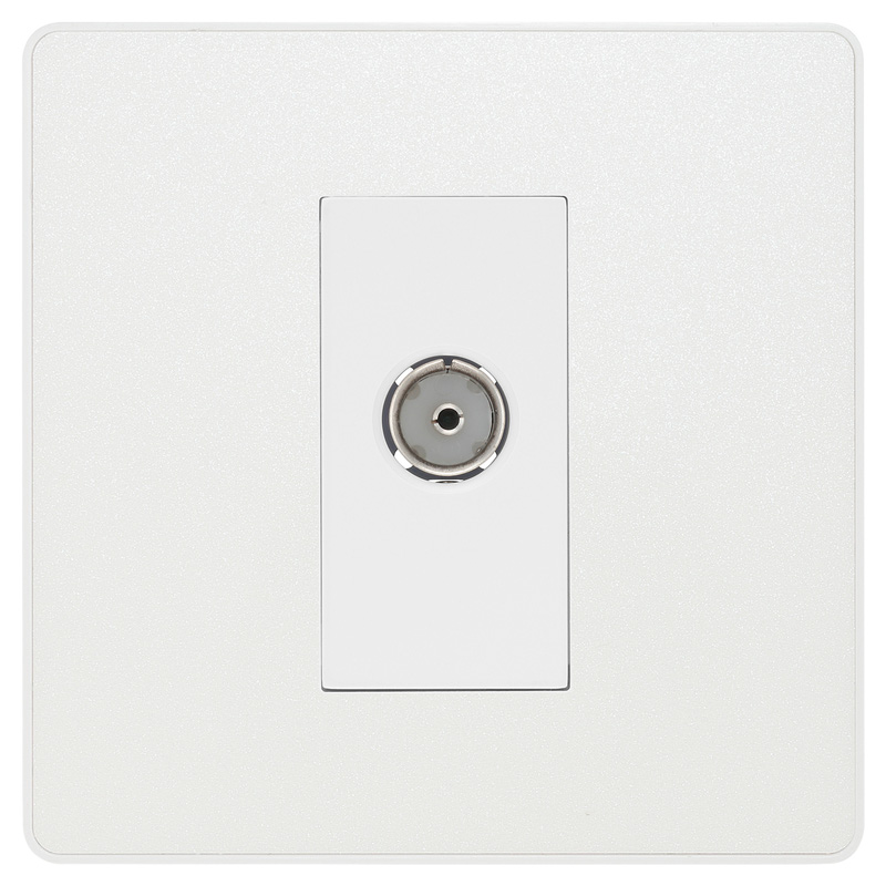 BG Evolve Pearlescent White (White Ins) Single Socket For Tv Or Fm Co-Axial Aerial Connection