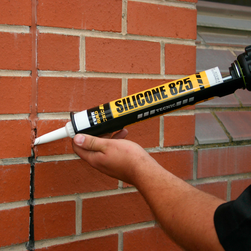 Silicone 825 380ml Brick Red