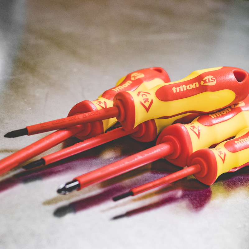 C.K Triton XLS Insulated Screwdriver Set