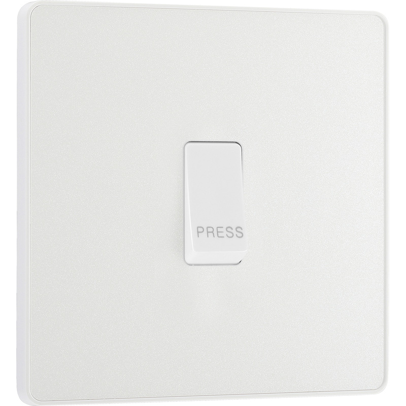BG Evolve Pearlescent White (White Ins) Single Press Switch, 10A