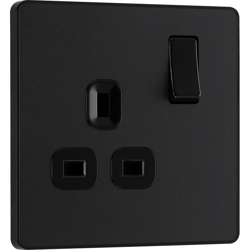 BG Evolve Matt Black (Black Ins) Single Switched 13A Power Socket