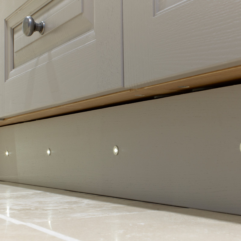 Sensio Specto LED IP44 Round Plinth Light Cool White 24V