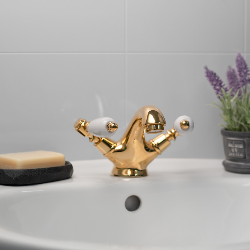 Deva Georgian Taps Basin Mixer Gold