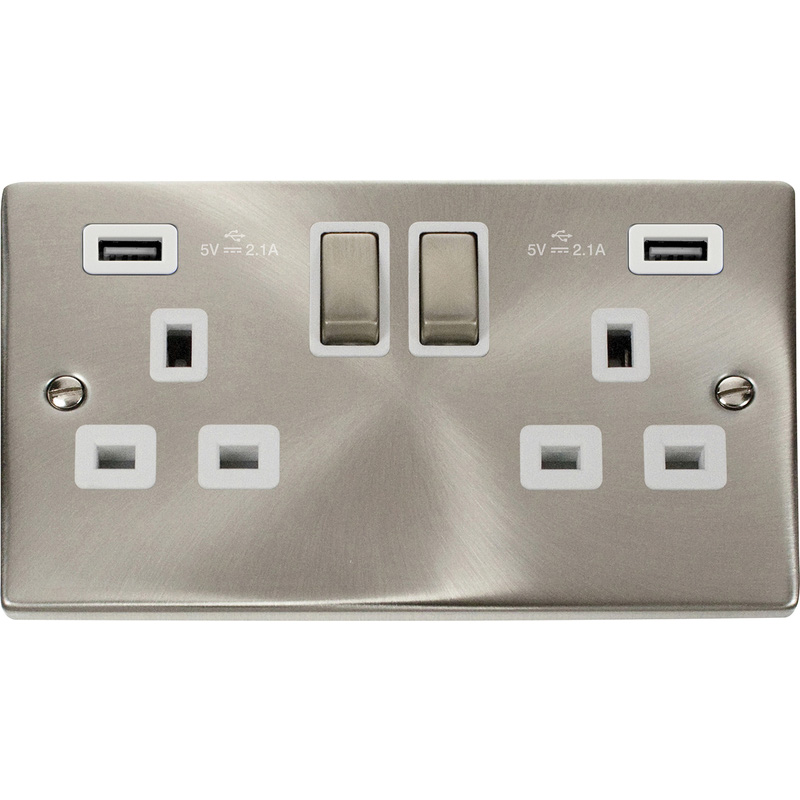 Click Deco Satin Chrome DP Switched Socket 2 x 4.2A USB