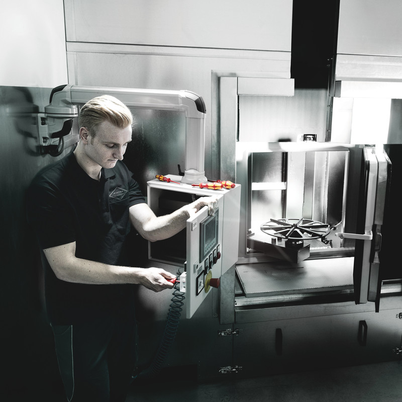 Wera Kraftform Plus Extra-Slim VDE Screwdriver SL4 x 100mm