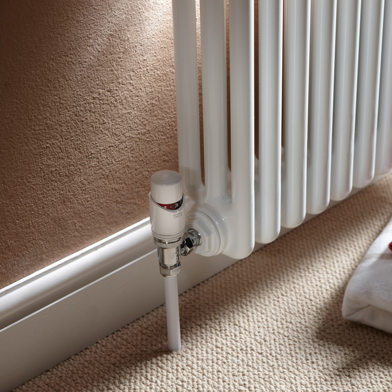 Drayton TRV4 White 15mm Angled with Lockshield