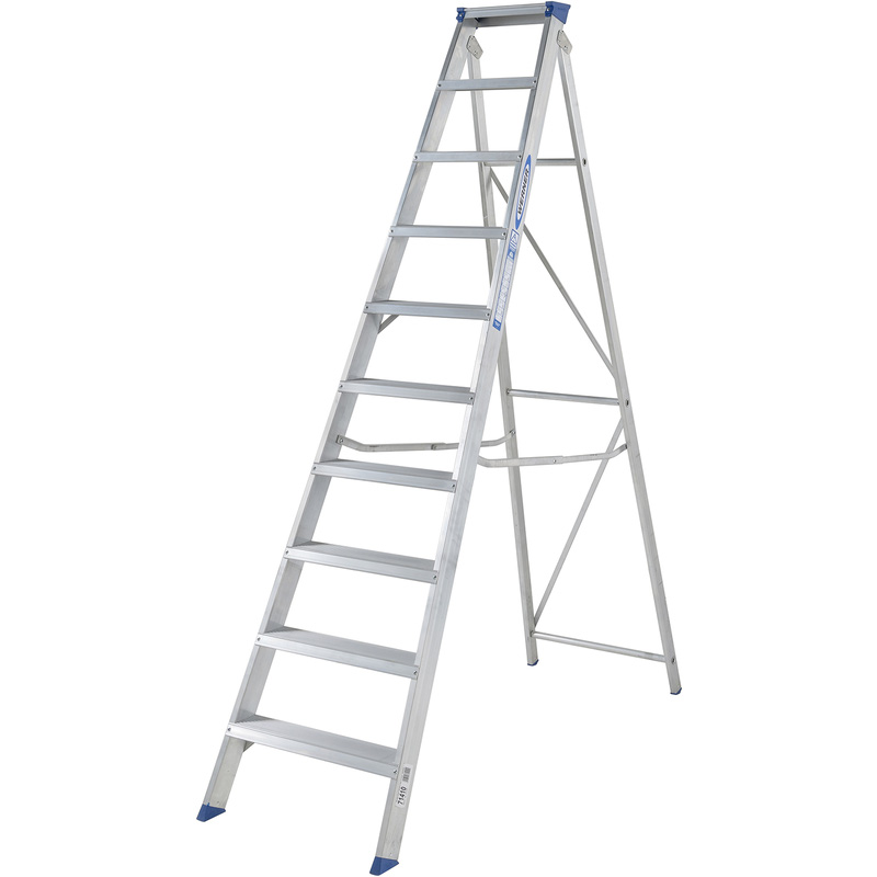 Werner Mastertrade Swingback Stepladder 10 Tread