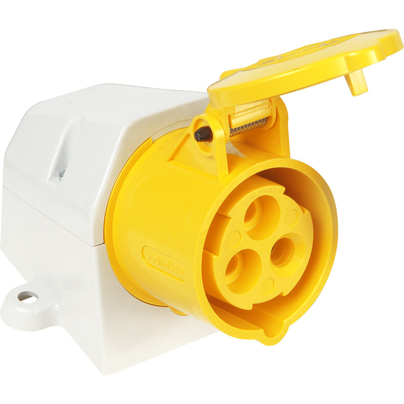 Industrial Connectors IP44 110V Socket 16A