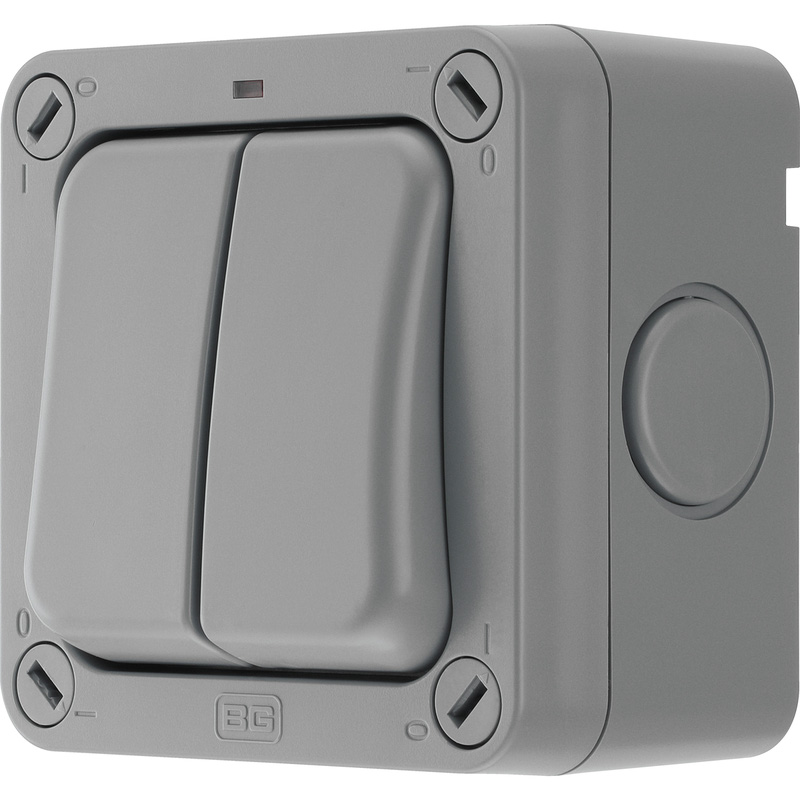 BG IP66 20A Switch 2 Gang 2 Way SP