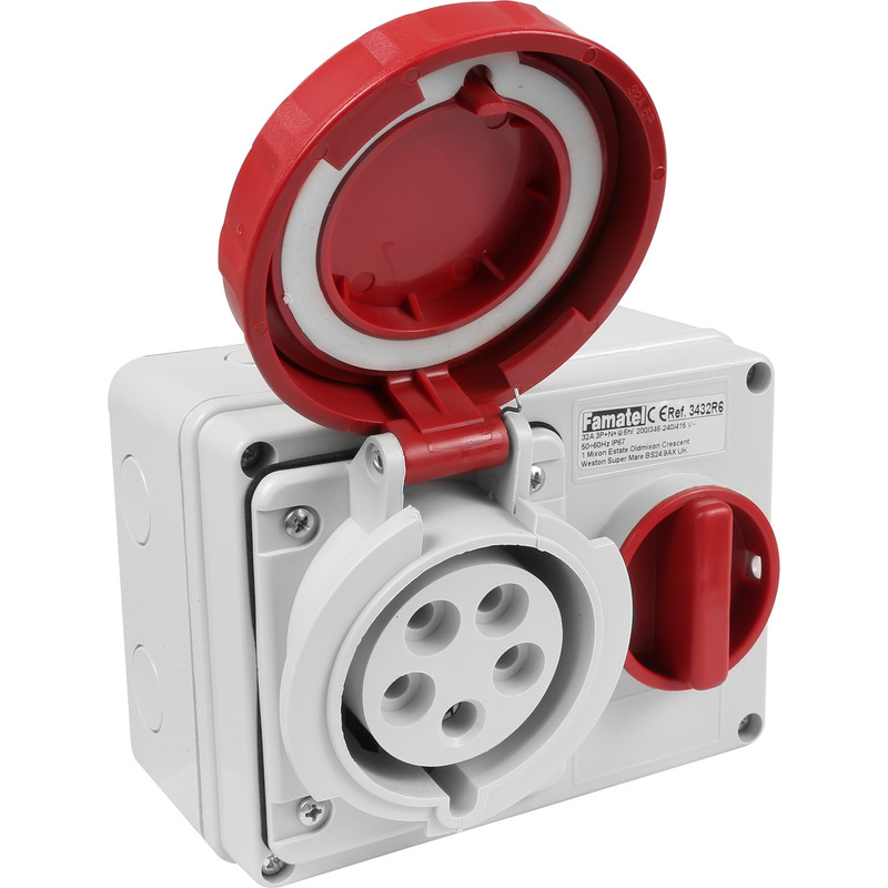 Industrial Socket IP67 415V 32A 3PN+E Switched