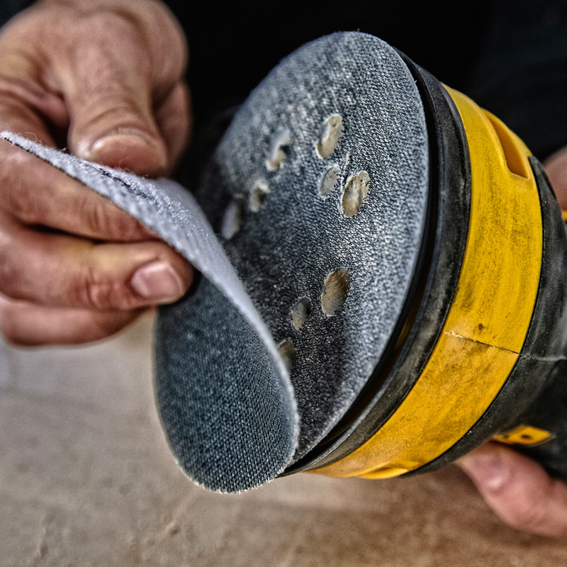 DeWalt DWE6423-GB 280W 125mm Random Orbital Sander 240V