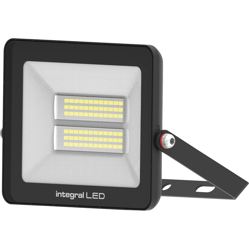 Integral LED Super Slim II Floodlight IP67 IK08 70W 4000K 9000lm