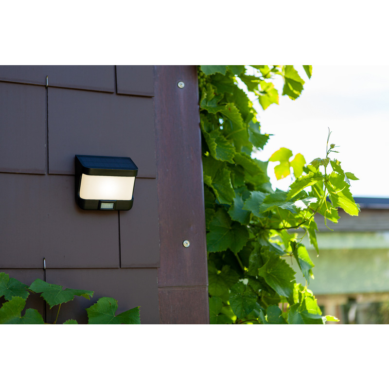 Lutec Try IP54 LED Solar Wall Light 8w 500lm Matt Black