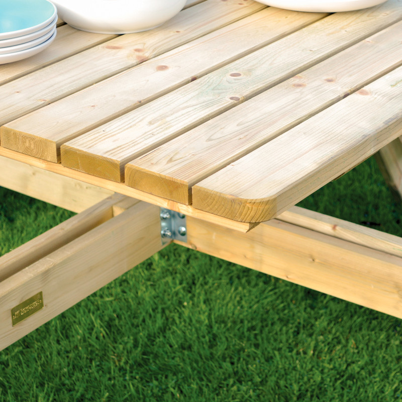 Rowlinson Square Picnic Table 75cm (h) x 198cm (w) x 198cm (d)