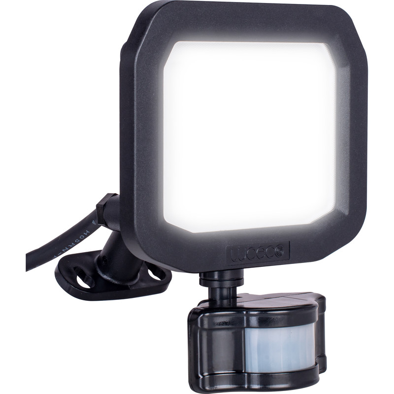 Luceco LED 20W Eco Smart PIR Floodlight 2400lm Cool White
