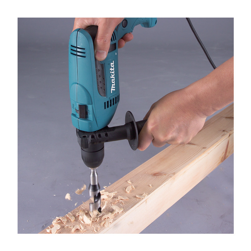 Makita 680W Hammer Drill 240V