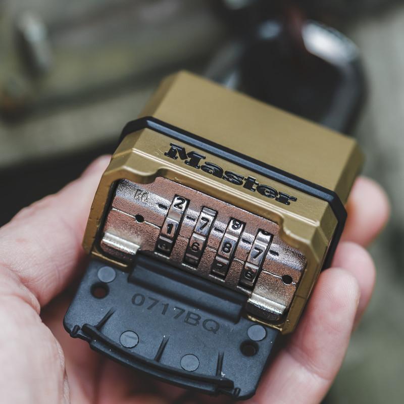 Master Lock EXCELL Combination Padlock 56 x 9 x 51mm Extra LS