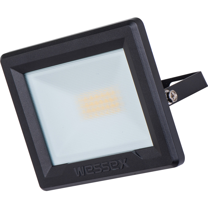 Wessex LED Floodlight IP65 20W 2400lm 4000K Black