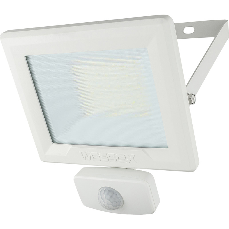 Wessex LED PIR Floodlight IP65 30W 2400lm White