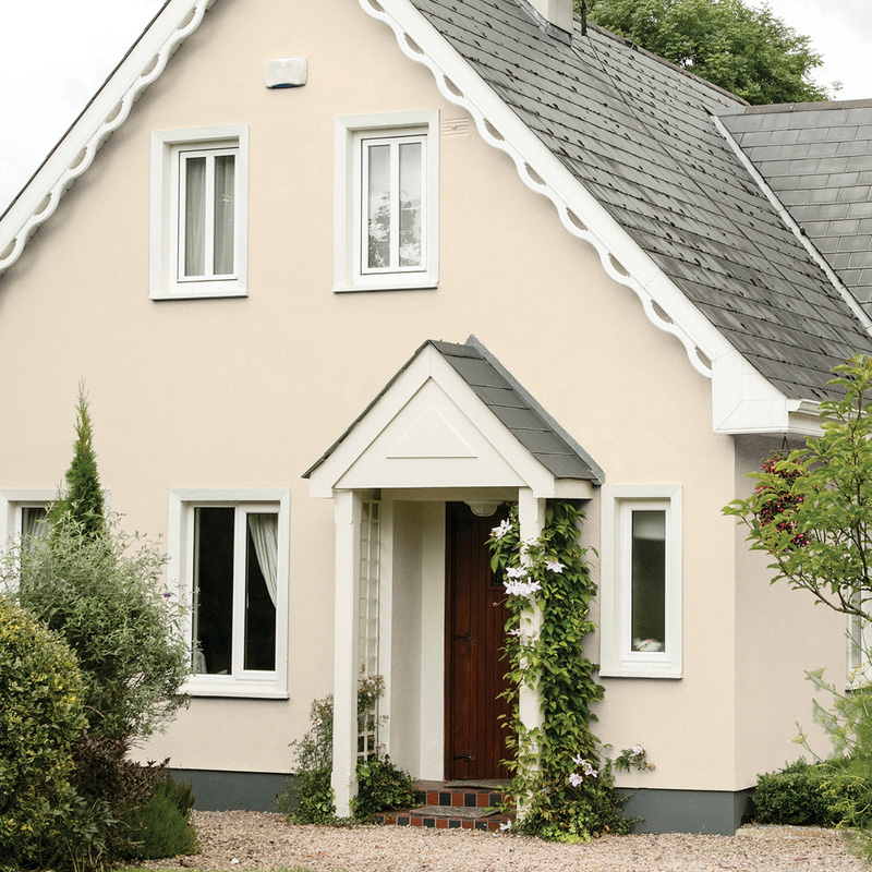 Sandtex Fine Textured Masonry Paint 10L Magnolia