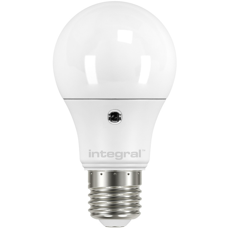 Integral LED GLS Dusk Till Dawn Sensor 5W 470lm ES (E27)