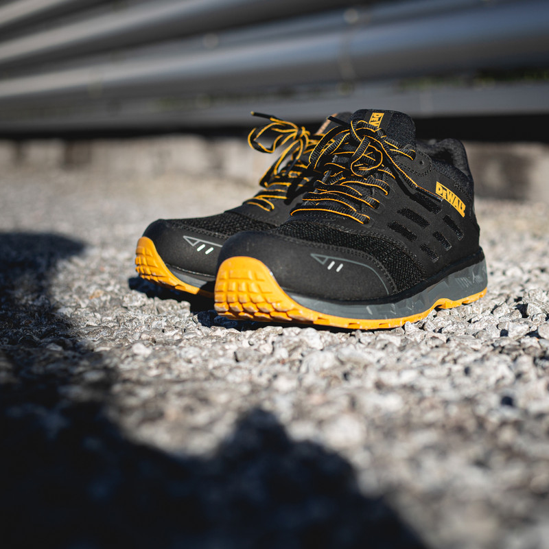 DeWalt Prism Safety Trainers Size 11