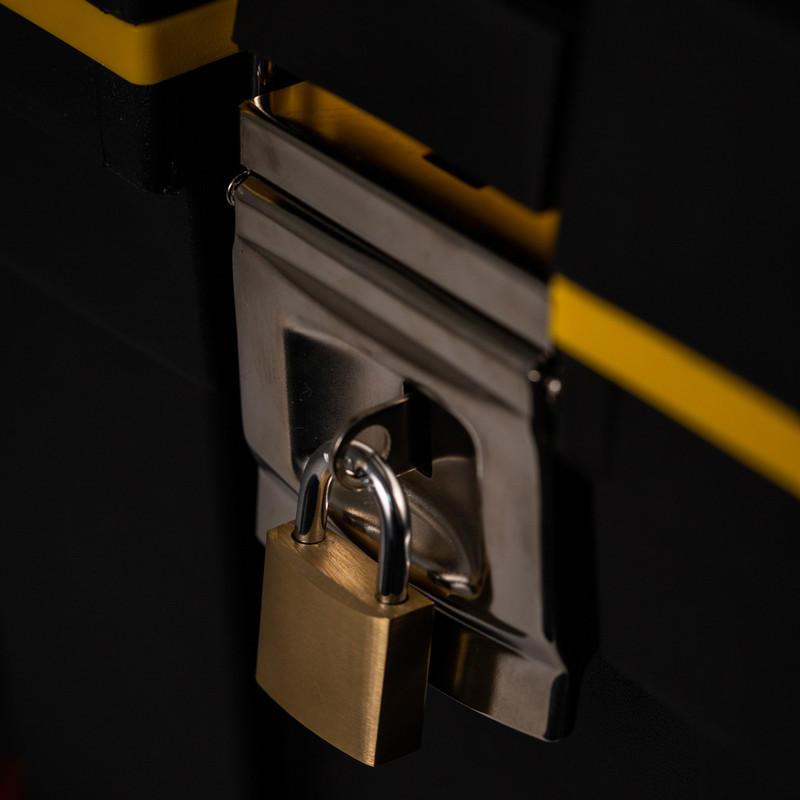 Squire Watchman Brass Padlock 40 x 6 x 21mm