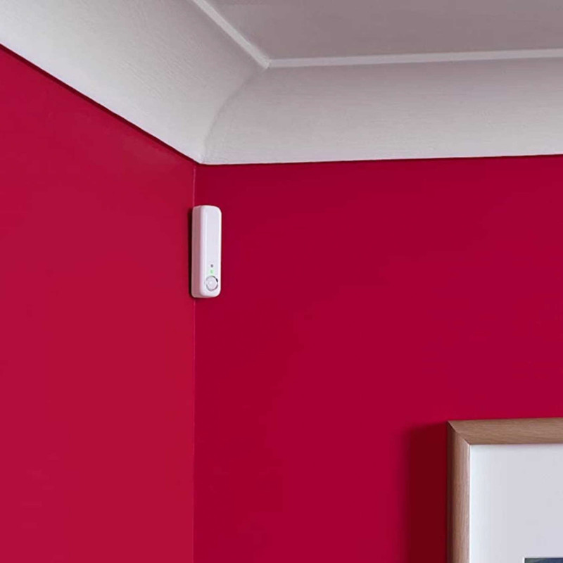 Hive Lighting Bundle 2 x Colour B22 Smart Bulbs & Motion Sensor - Hubless