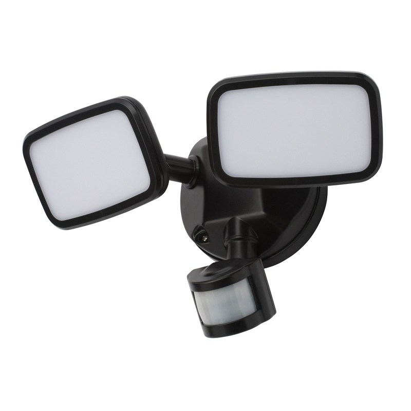 Lynn LED PIR Floodlight IP65 2 x 10W 1500lm