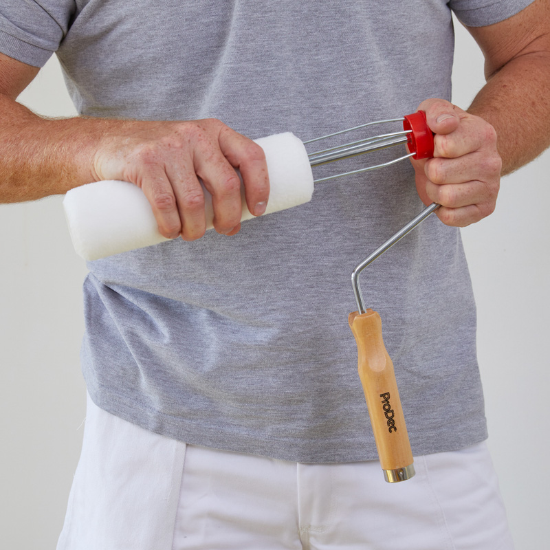 Prodec Wooden Handled Roller Frame 9"