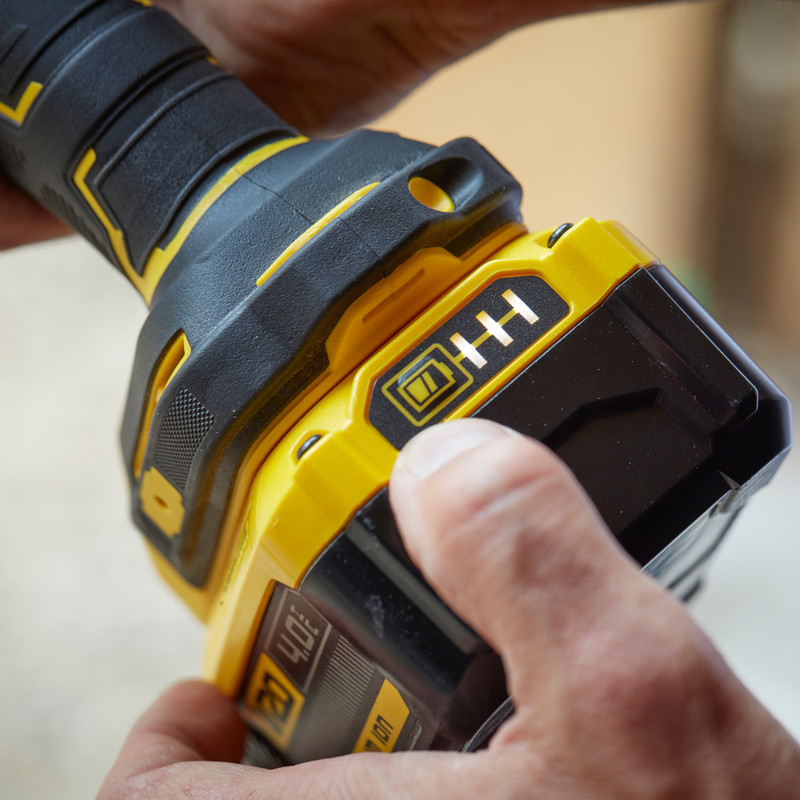 Stanley FatMax V20 18V 125mm Cordless Angle Grinder 1 x 4.0Ah