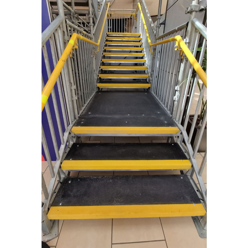 Anti Slip Stair Treads 55 x 345mm x 1m Black/Yellow